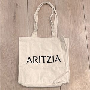 Aritzia Tote!